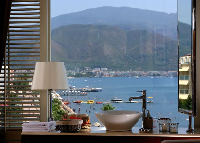 Elegance International 5* Marmaris