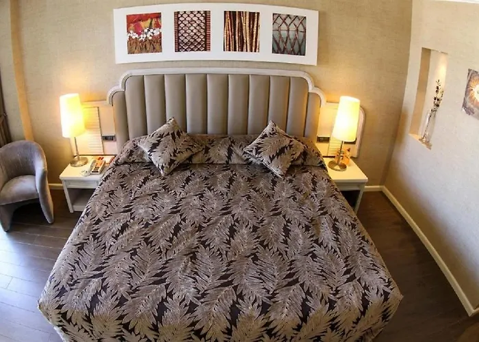 Elegance International Marmaris