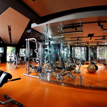 马尔马里斯优雅国际酒店 5* 马尔马里斯