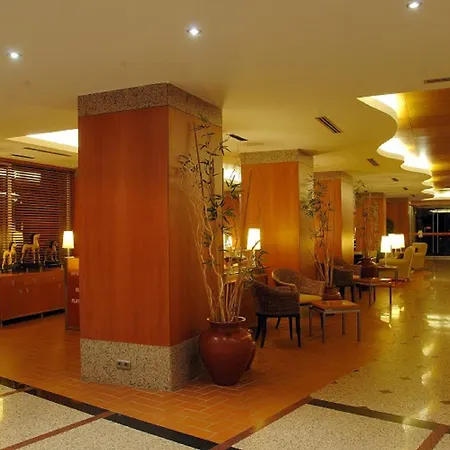 Elegance International Otel 5*