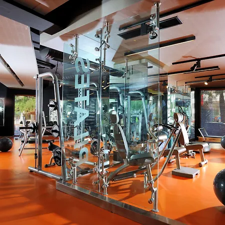 Otel Elegance International 5*