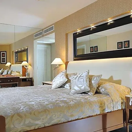 Elegance International Marmaris