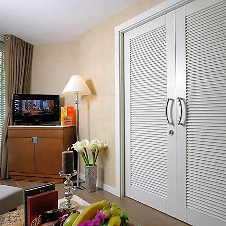 Elegance International Marmaris