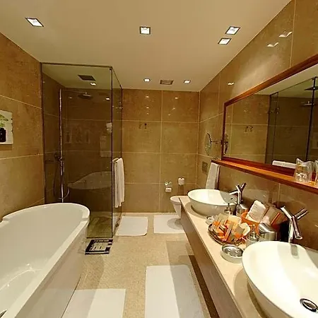 Elegance International Marmaris
