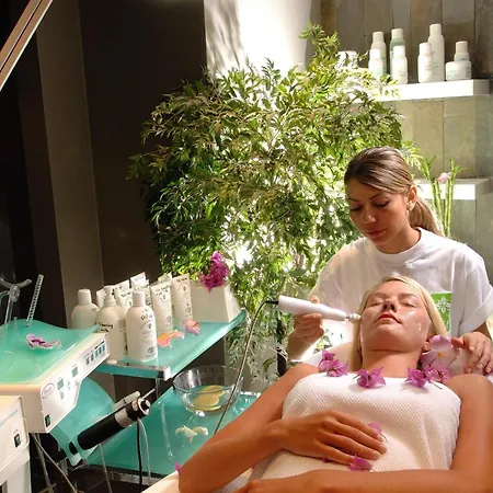 エレガンス ホテルズ インターナショナル