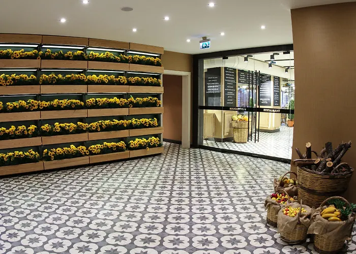 Elegance International Marmaris