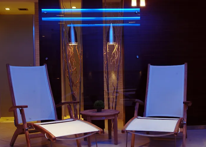 Elegance International Hotell