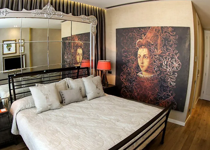 Hotell Elegance International 5*