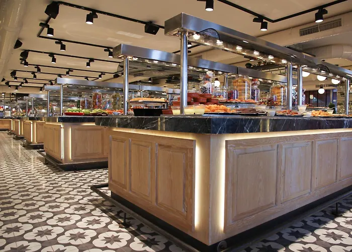Hotell Elegance International 5*